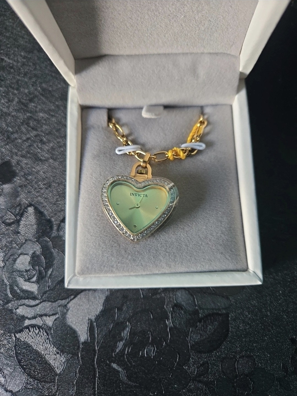 49938 Invicta Mini Angel Heart Pendant Watch Necklace Gold Dial 27.5mm - Picture 2 of 4